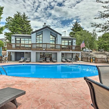 Sunny Osage Beach With Balcony And Lakefront View 외부 사진